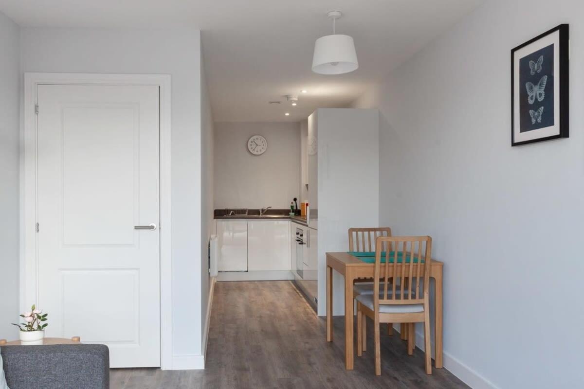 Modern 1 Bedroom Apartment In Central Brimingham Birmingham Exterior photo