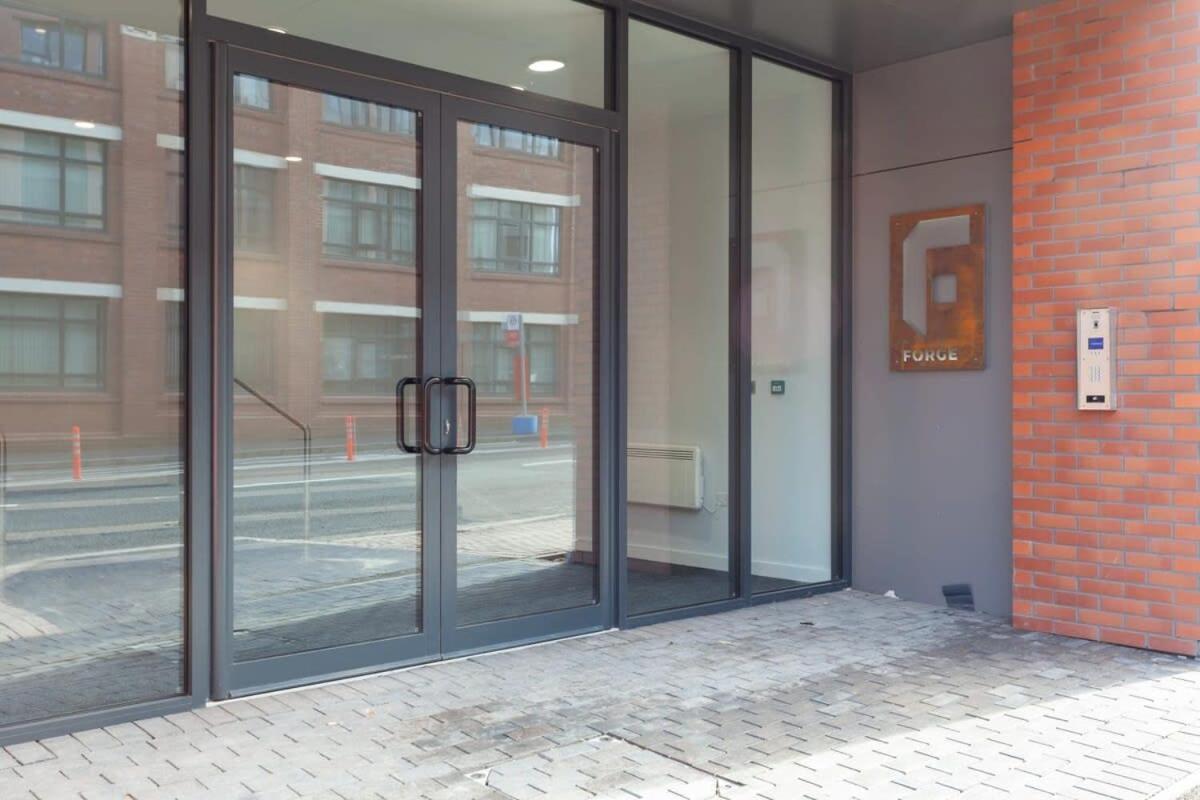 Modern 1 Bedroom Apartment In Central Brimingham Birmingham Exterior photo